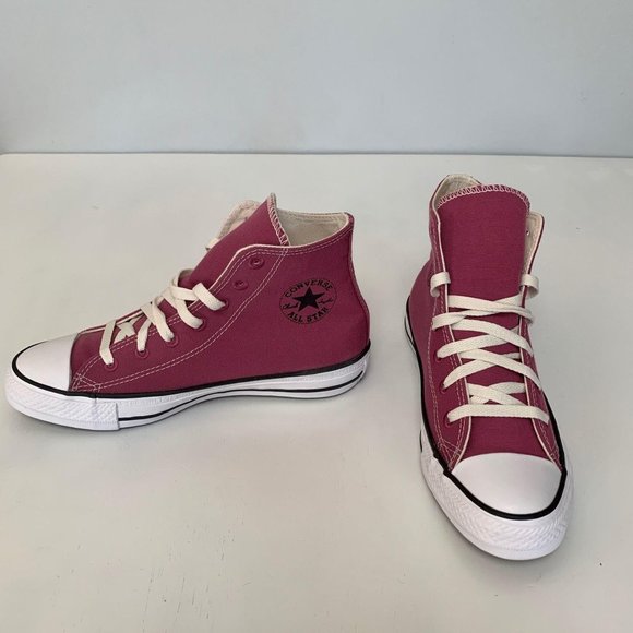 chuck taylor renew canvas
